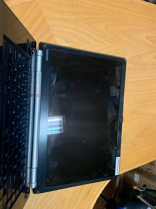 Qosmio G20 141 a funcionar para peças