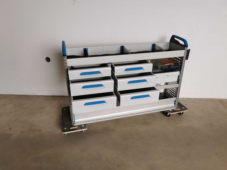 Zabudowa serwisowa warsztatowa regał samochodowy serwisowy SORTIMO