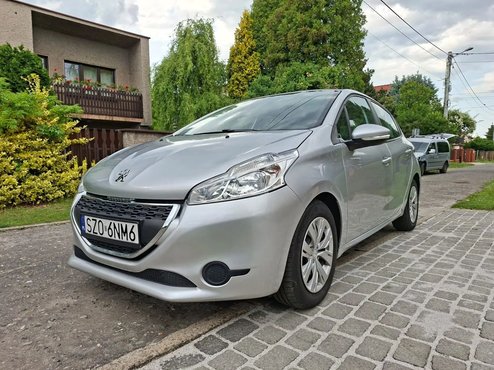 Peugeot 208 Peugeot 208 1.2 VTi Active ETG5