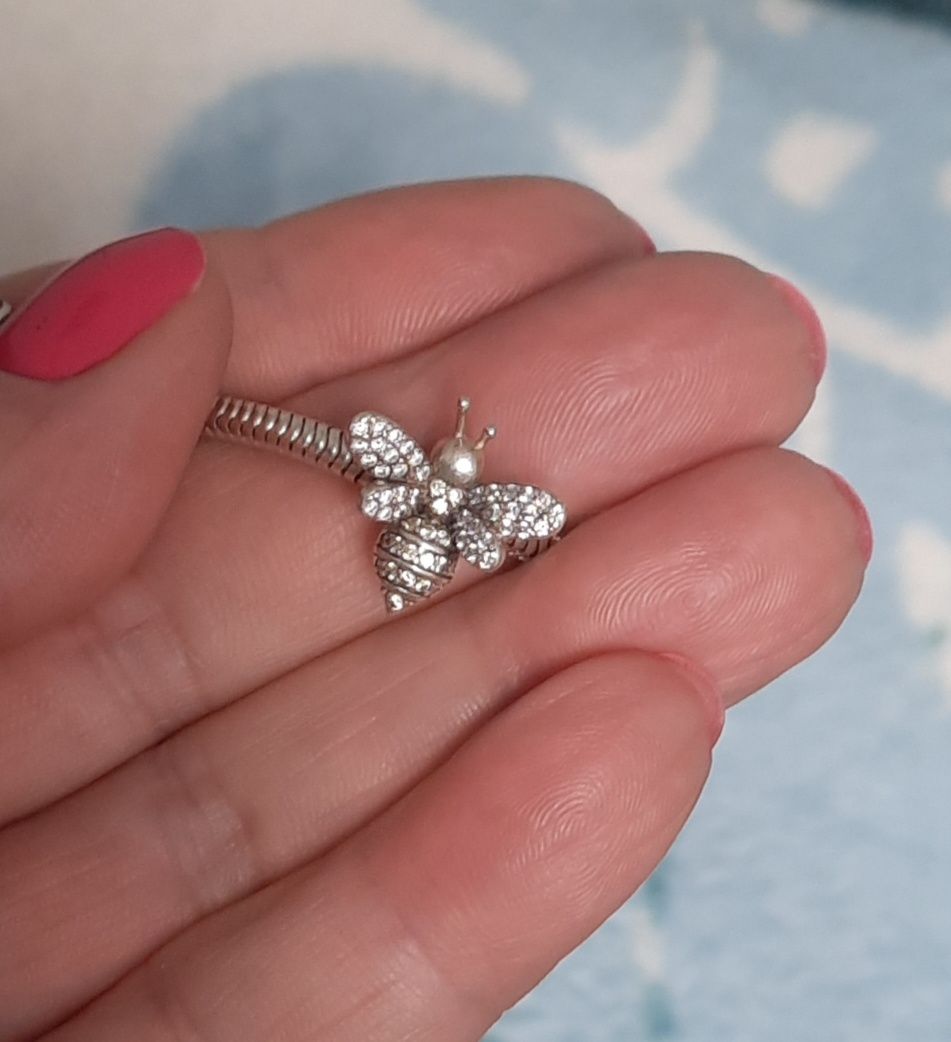 Piękny Charms Zawieszka na Pandora- Pszczoła Pszczółka