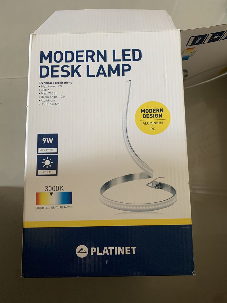 Nowa Lampa modern led desk