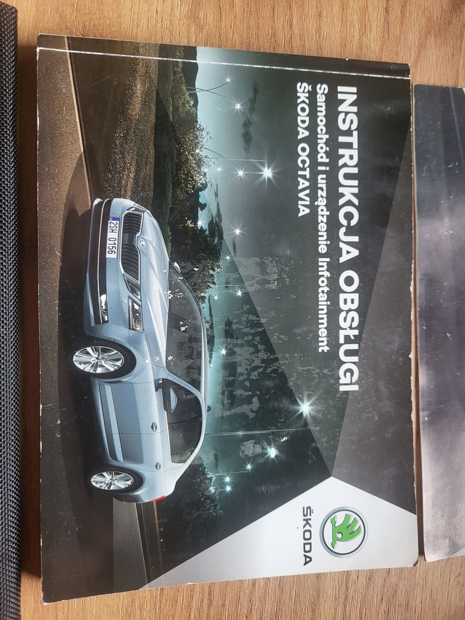 Instrukcja obsługi Skoda Octavia PL etui  11/2017