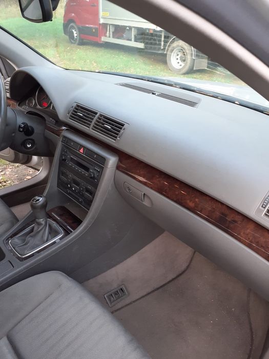 Audi A4 1.9 TDI po kolizji / auto rodzinne po chip tuningu