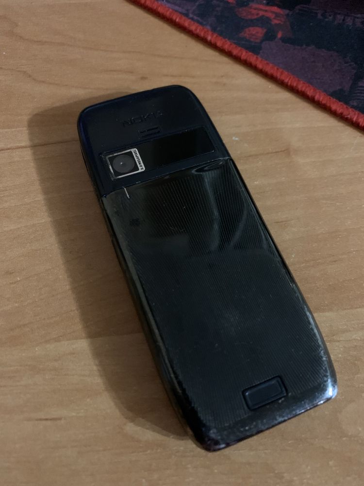 продам Nokia e51