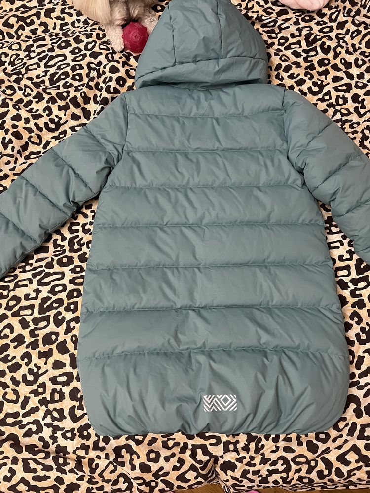 Продам зимову куртку для дівчинки 140-146 outventure