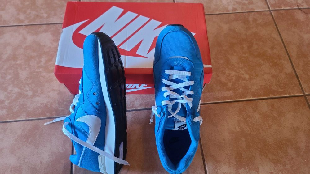 Кросівки чол. Nike(original) натур. шкіра р. 44,5 уст. 29 см Індонезія
