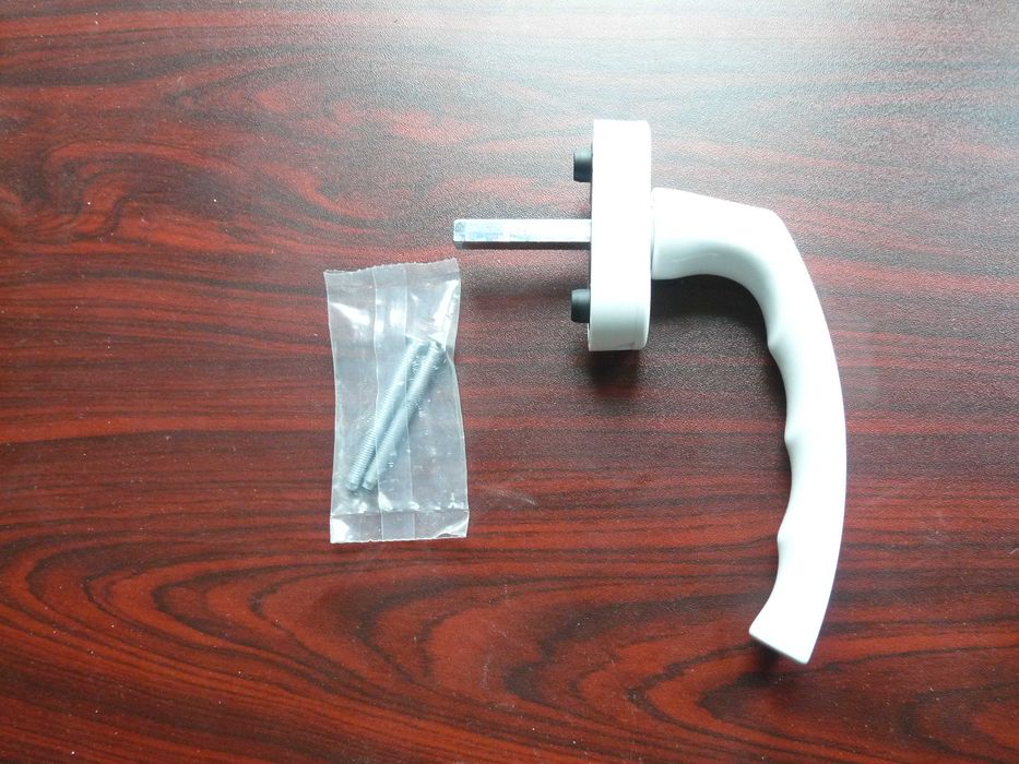 nowa klamka do okien