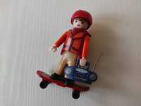 Playmobil Ludzik Skateboarder na deskorolce z boomboxem unikat