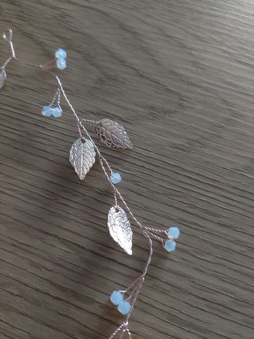 Metalowa ozdoba do włosów w kolorze różowego złota