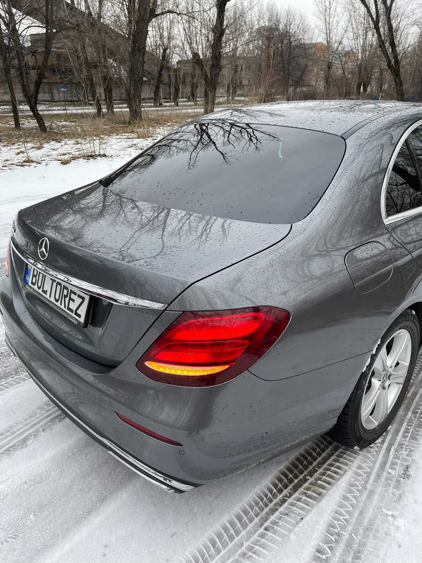 Чверть W213 Mercedes E-class/четверть W213 мерседес