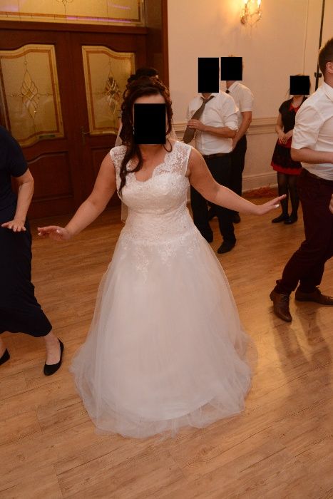 Suknia ślubna raz użyta