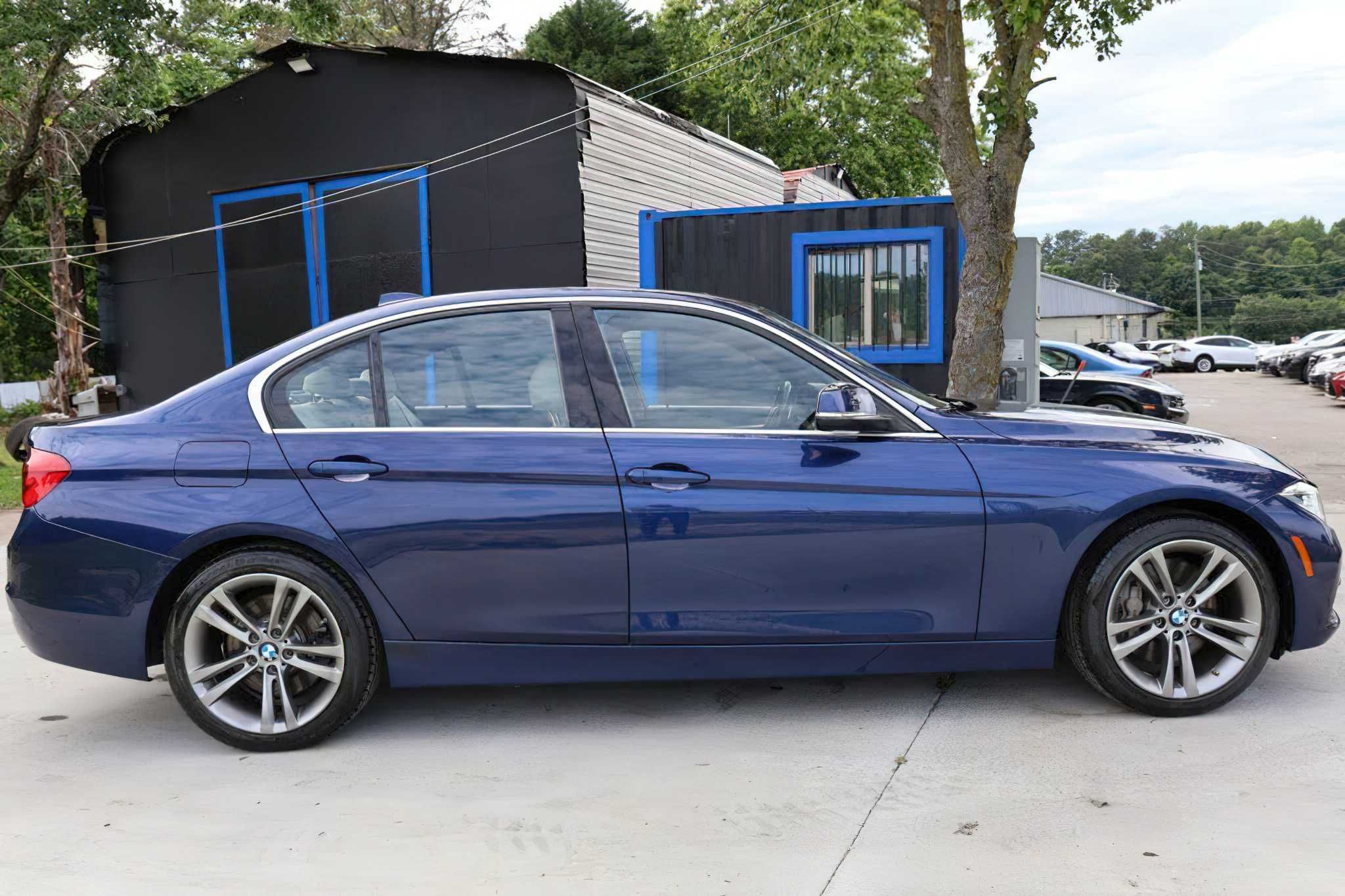 BMW 3-series  2016