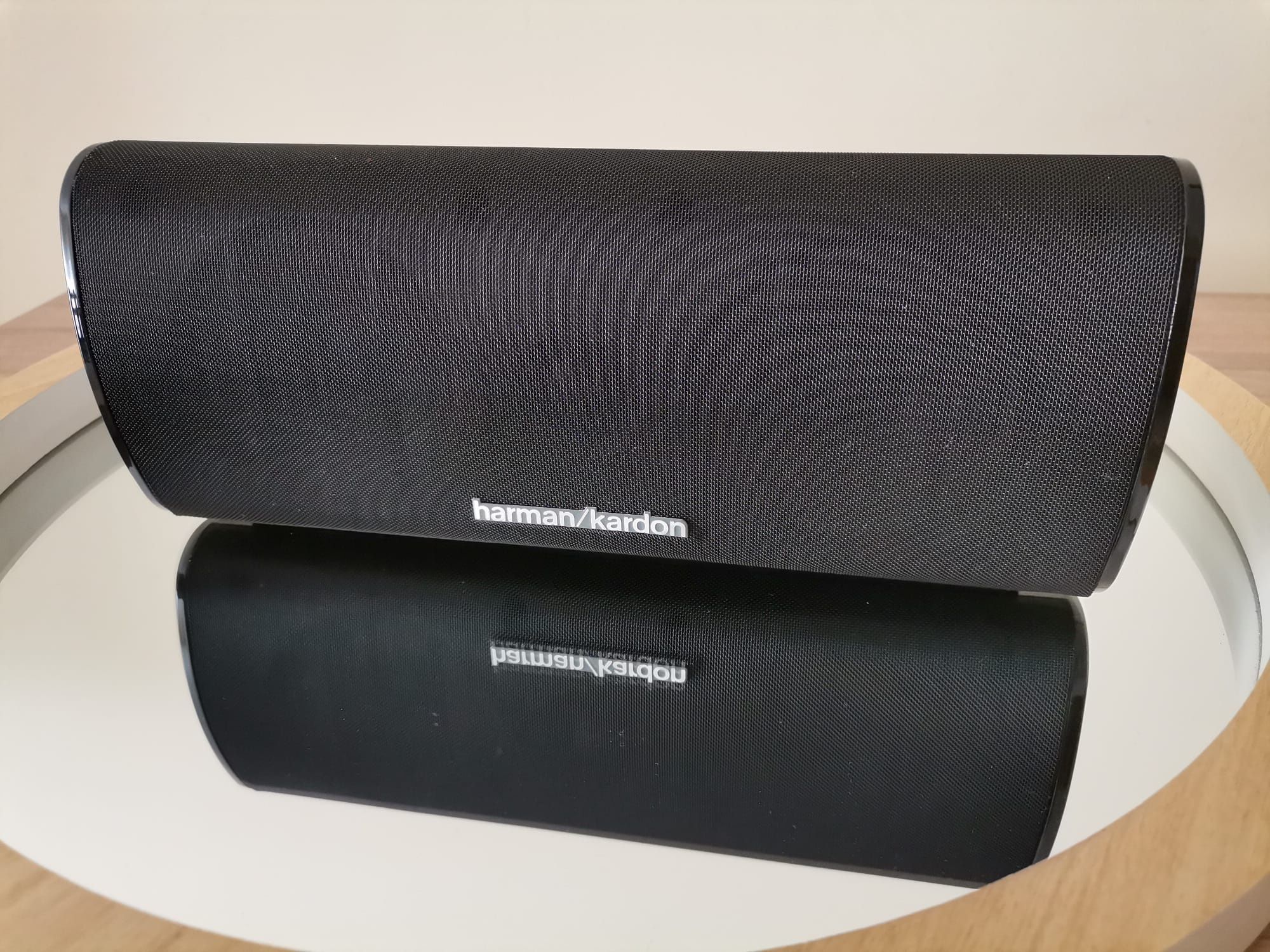 Colunas Harman Kardon HKTS