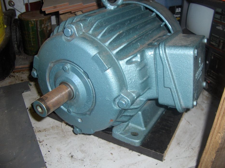 Motor trifásico novo 3cv