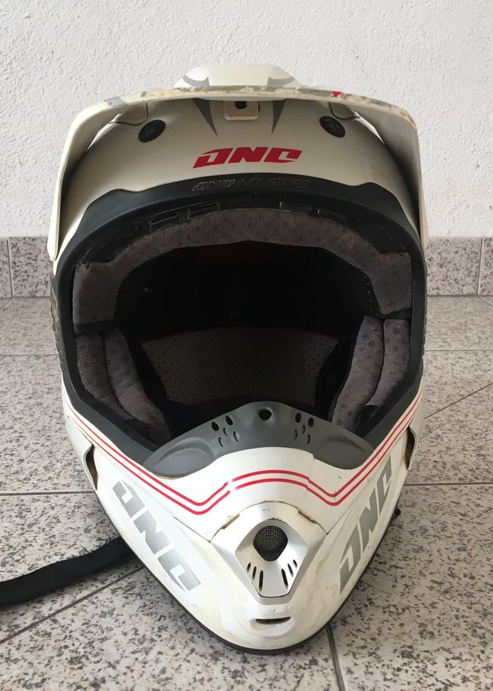 Capacete  One + óculos Progrip