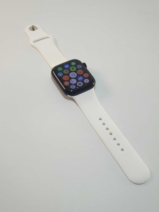 Apple Watch 8 | 45mm | GPS | bat.98% | 3505b iGen Lublin
