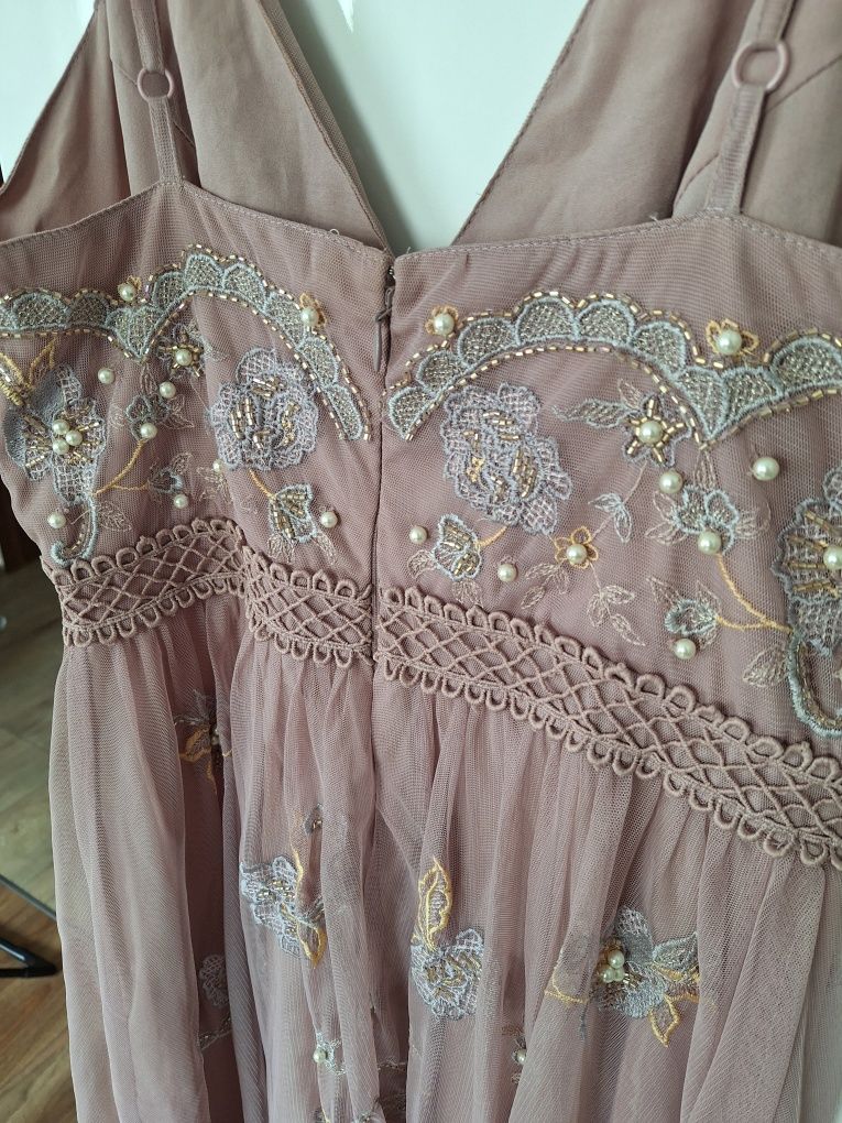 Sukienka maxi ze zdobieniem Asos design 38 M