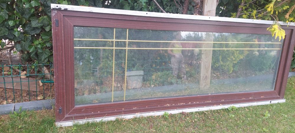 Sprzedam okno balkonowe