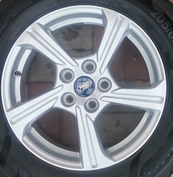 Felgi 16'' czujniki opony zima Ford Puma NOWE 5x108