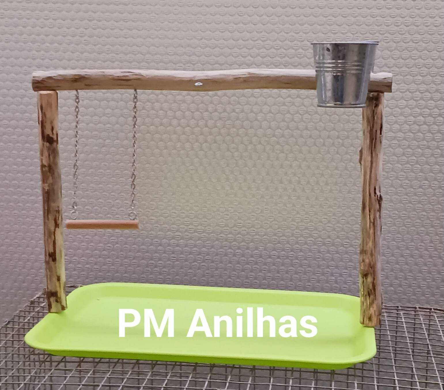 Poleiro para aves mansas