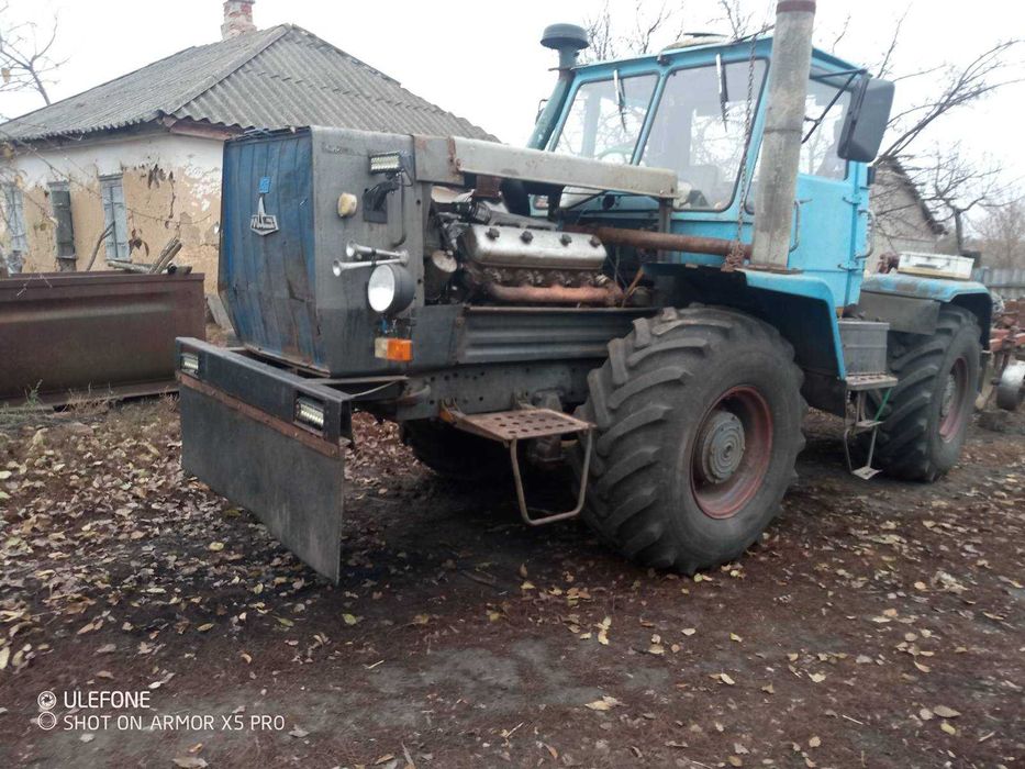 Трактор Т-150 (ЯМЗ-238) з плугом ПЛН-5