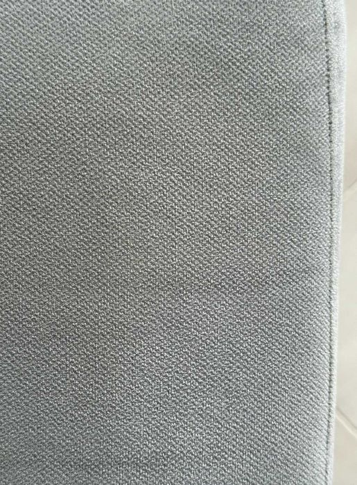 Sofá chaise longue cinza