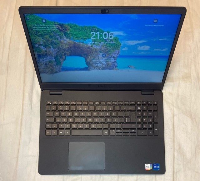 Laptop Dell Inspiron 3501