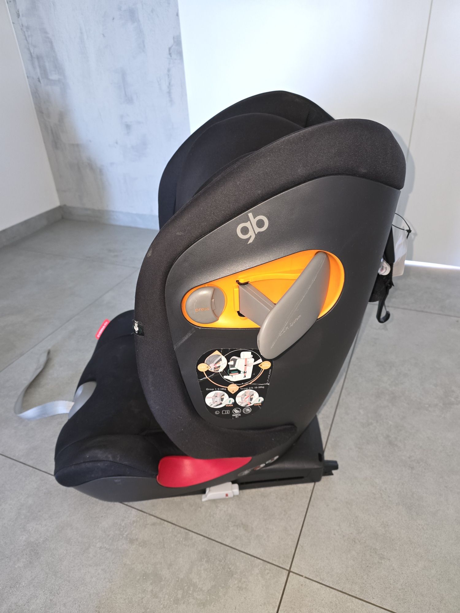 Fotelik Cybex GB Everna Fix 9 do 36 kg (1 lub 2 sztuki)