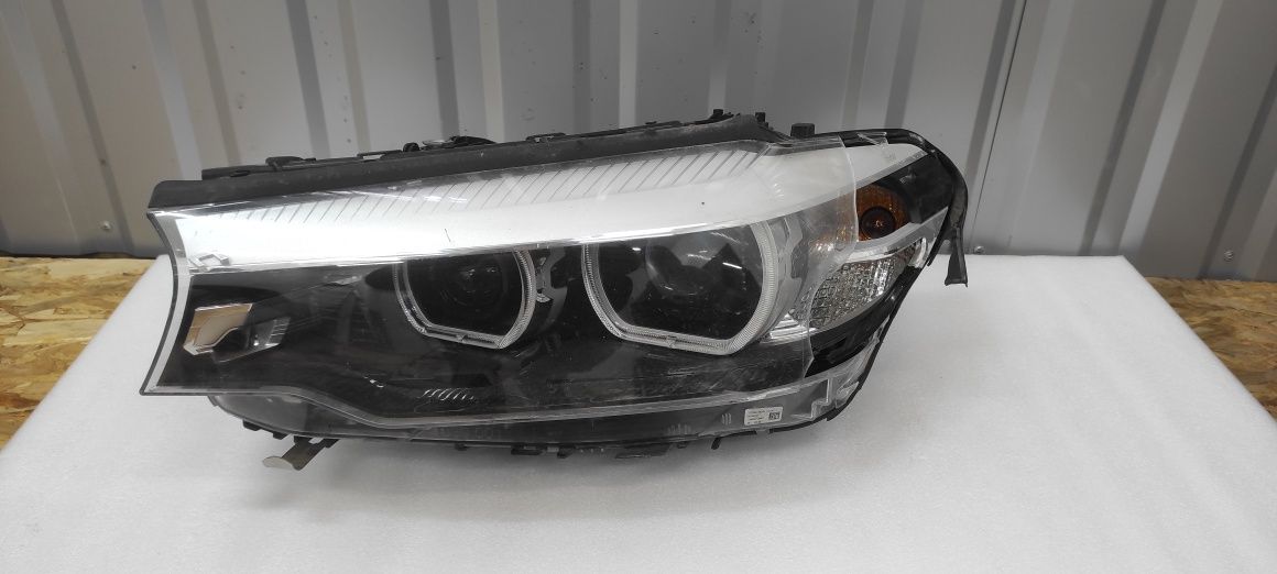 Ліва фара BMW G30 led, адаптивна на запчастини , блок фари.