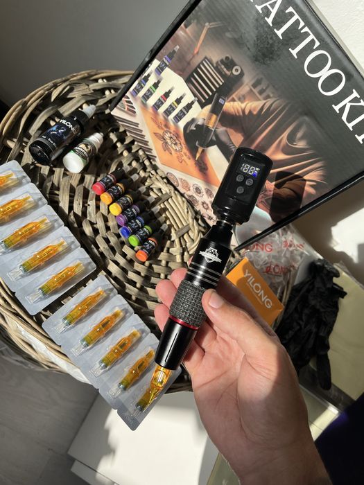 Kit Tattoo/ Tatuagem COMPLETO Máquina Bateria/Pen Sem fios/Pele Treino