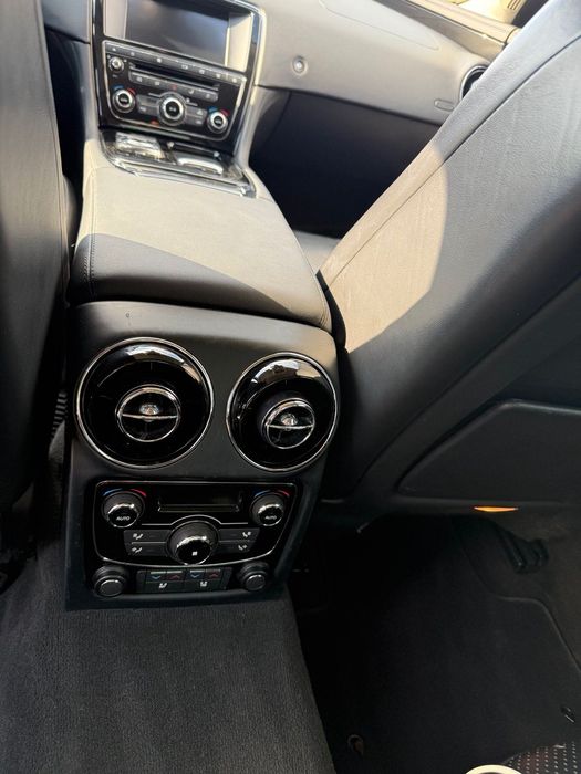 Продам авто Jaguar XJ 2015 р.в.