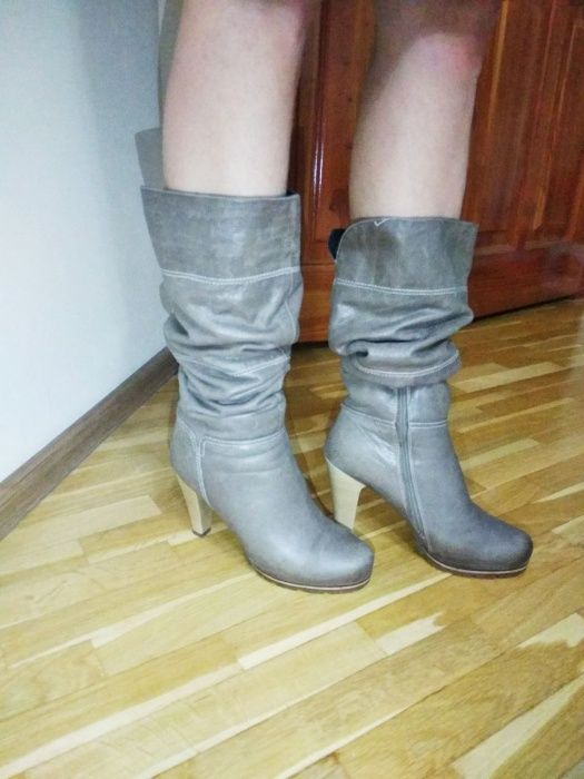 Розпродаж ! Осінні дуже стильні чоботи