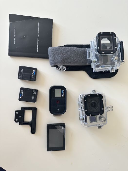 GoPro hero 3 zestaw z akcesoriami dodatkowe baterie i wyświetlacz