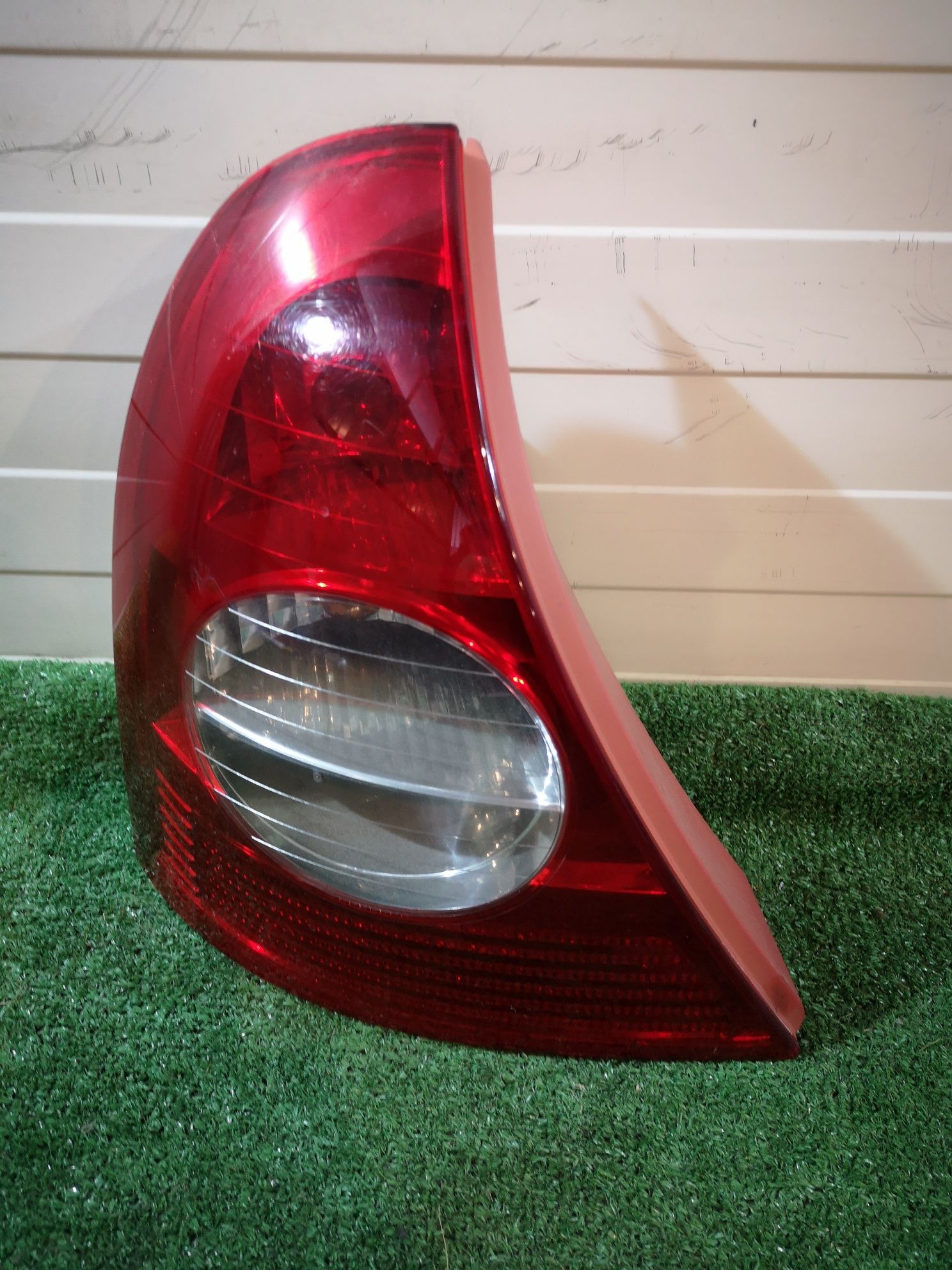 Renault Clio II lampa