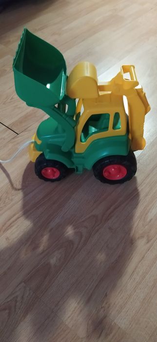 Трактор Чемпион с лопатой и ковшом Полесье