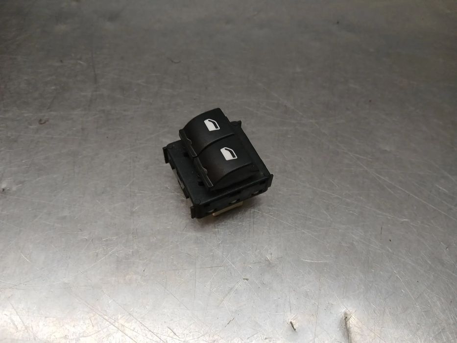 Comando / botão / interruptor vidros frente esquerdo CITROËN C4 Cactus