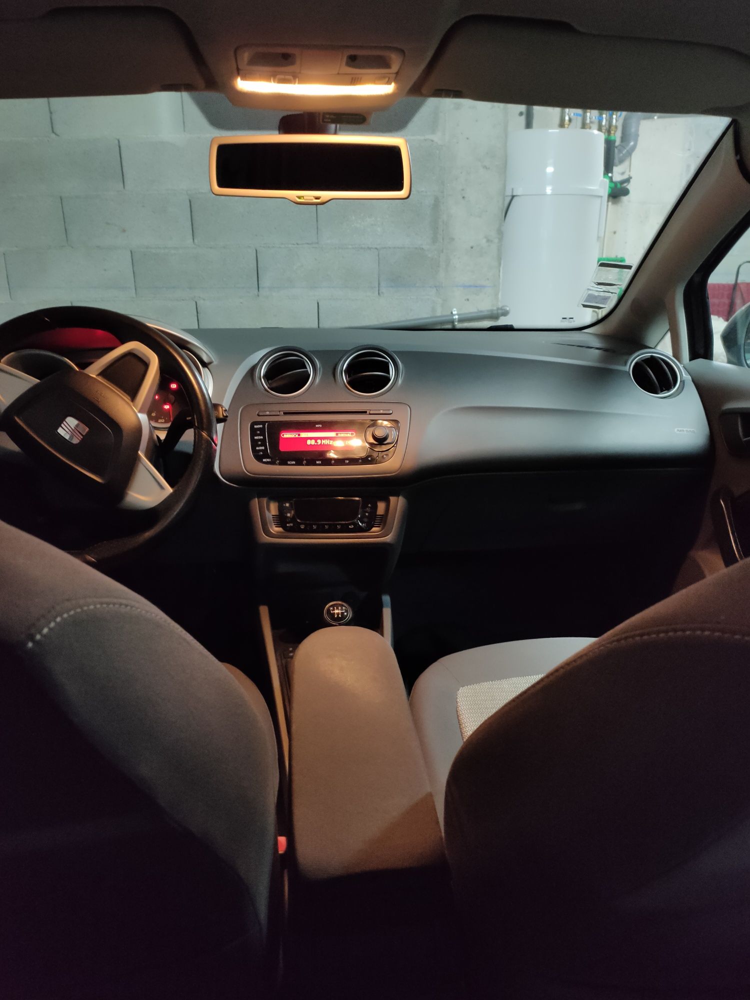 Vendo SEAT Ibiza 1.4 gasóleo
