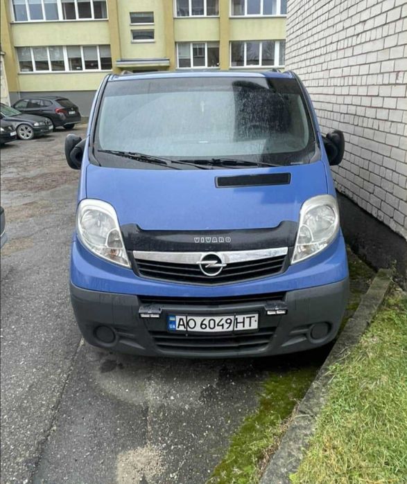 Продам Опель Віваро 2008 2.0