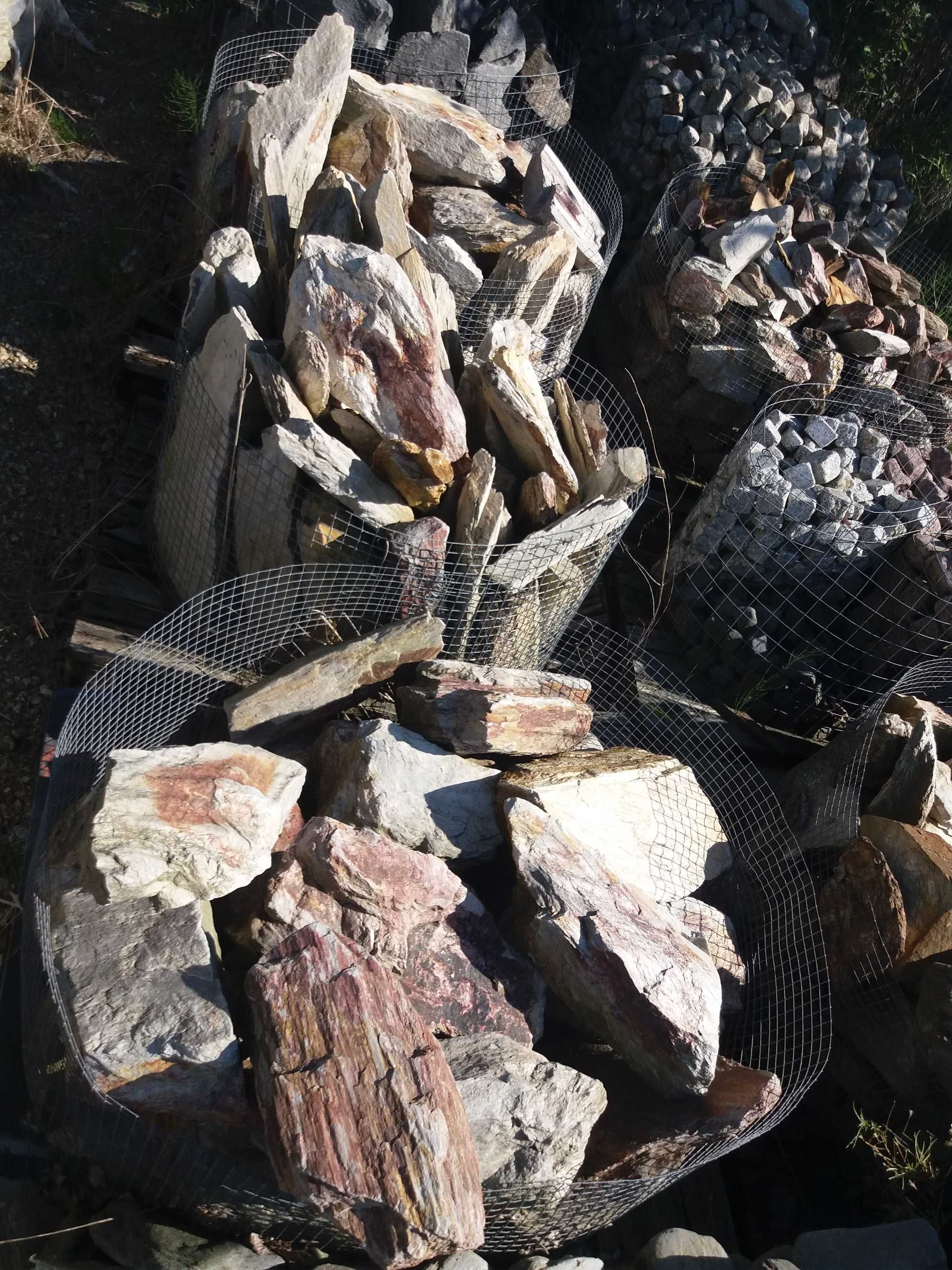 Kruszywo Piasek Otoczak Grys Głazy Bryły Kora Kamienna Kostka granitow