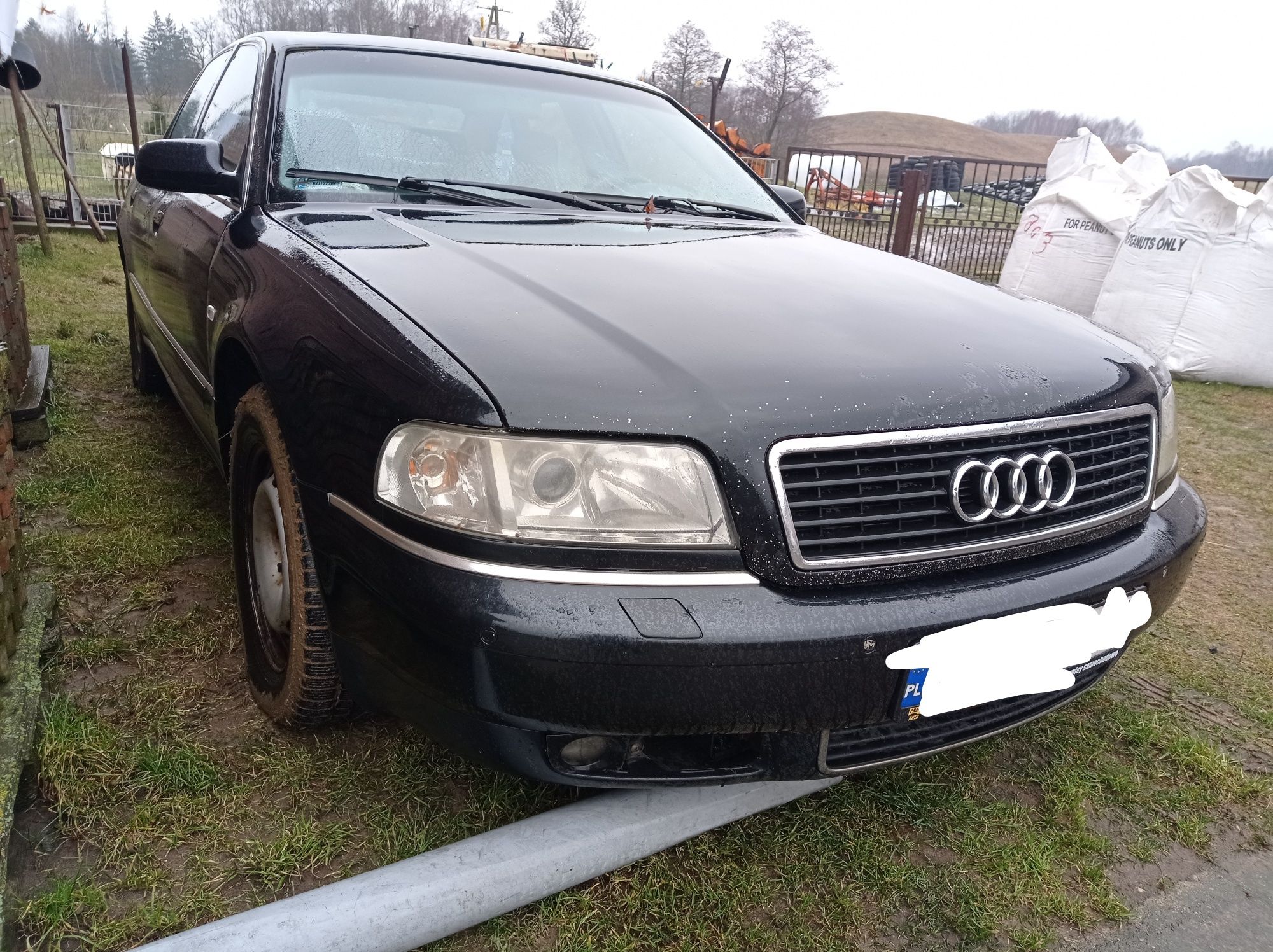 Audi A8 d2 2.5 TDI silnik skrzynia zderzak lampy fotele radio