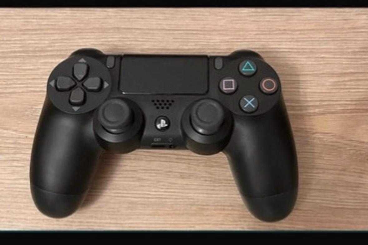 PlayStation 4 PRO PS4