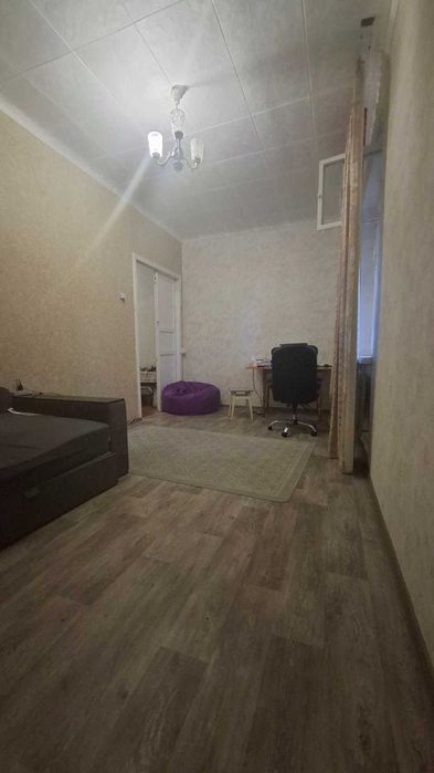 Продам 2х к. квартиру  на пр. Гагарина ( Науки)