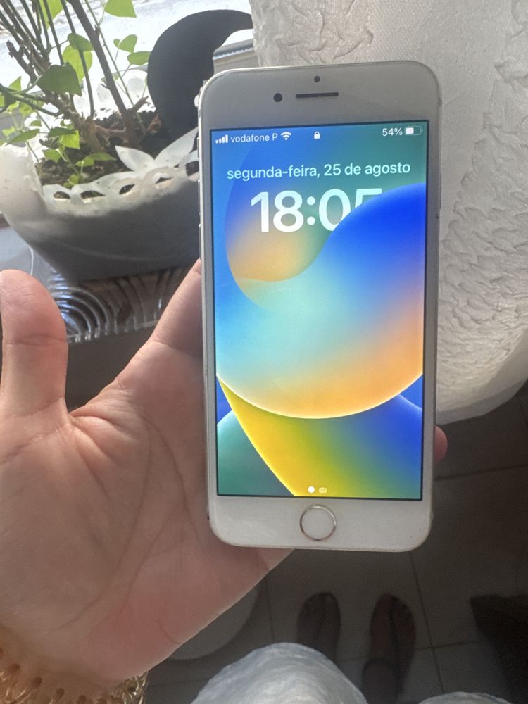 Iphone 8 64gb usado mas como novo
