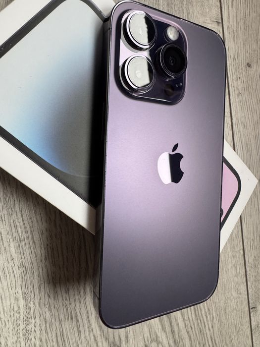 Продам iPhone 14 Pro