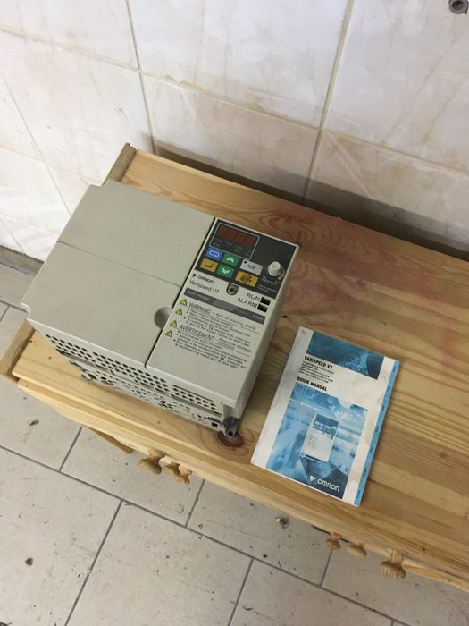 Falownik Omron Varispeed V7