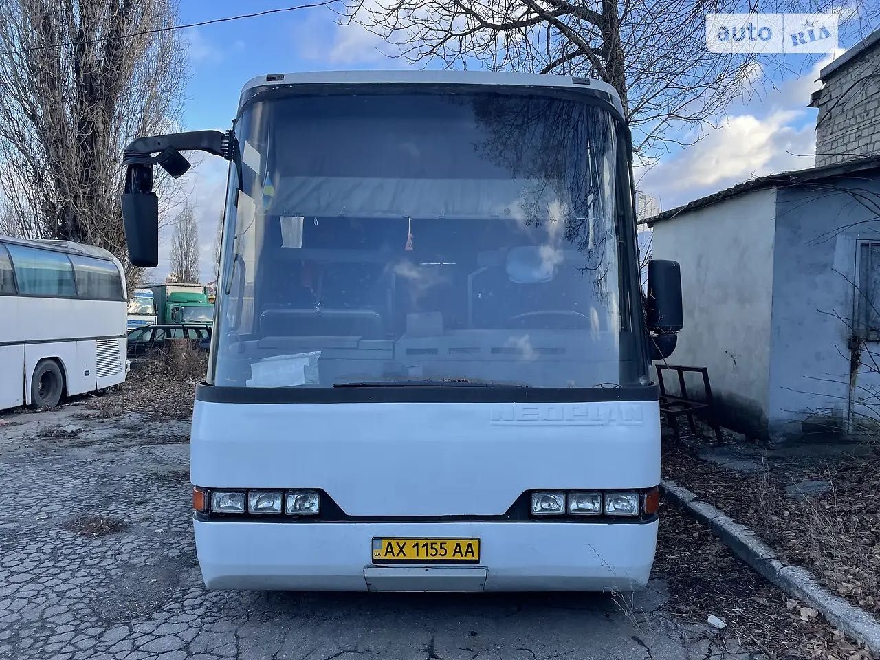 Neoplan N 316 SHD