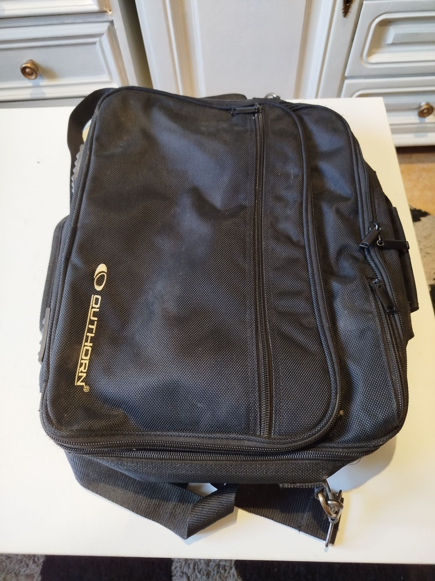 Torba na laptopa 15,6" Outhorn. Mocny materiał. Wysyłka. Tanio.