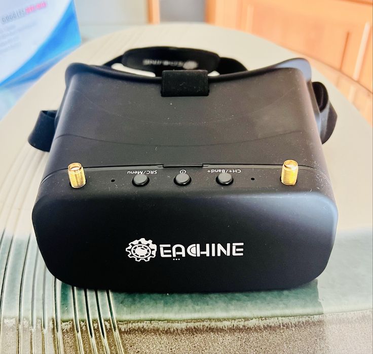 Óculos FPV Eachine EV800DM