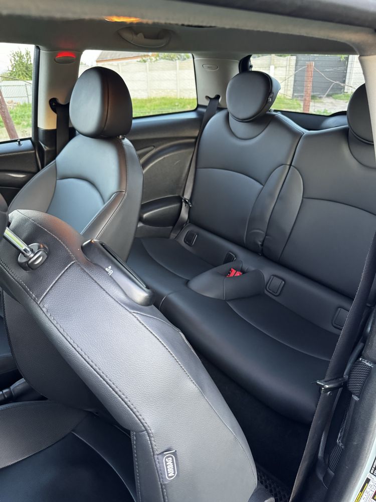 MINI Cooper S Hatch R56 (1.6 AКПП) бензин 184 л.с. рестайлінг 2013