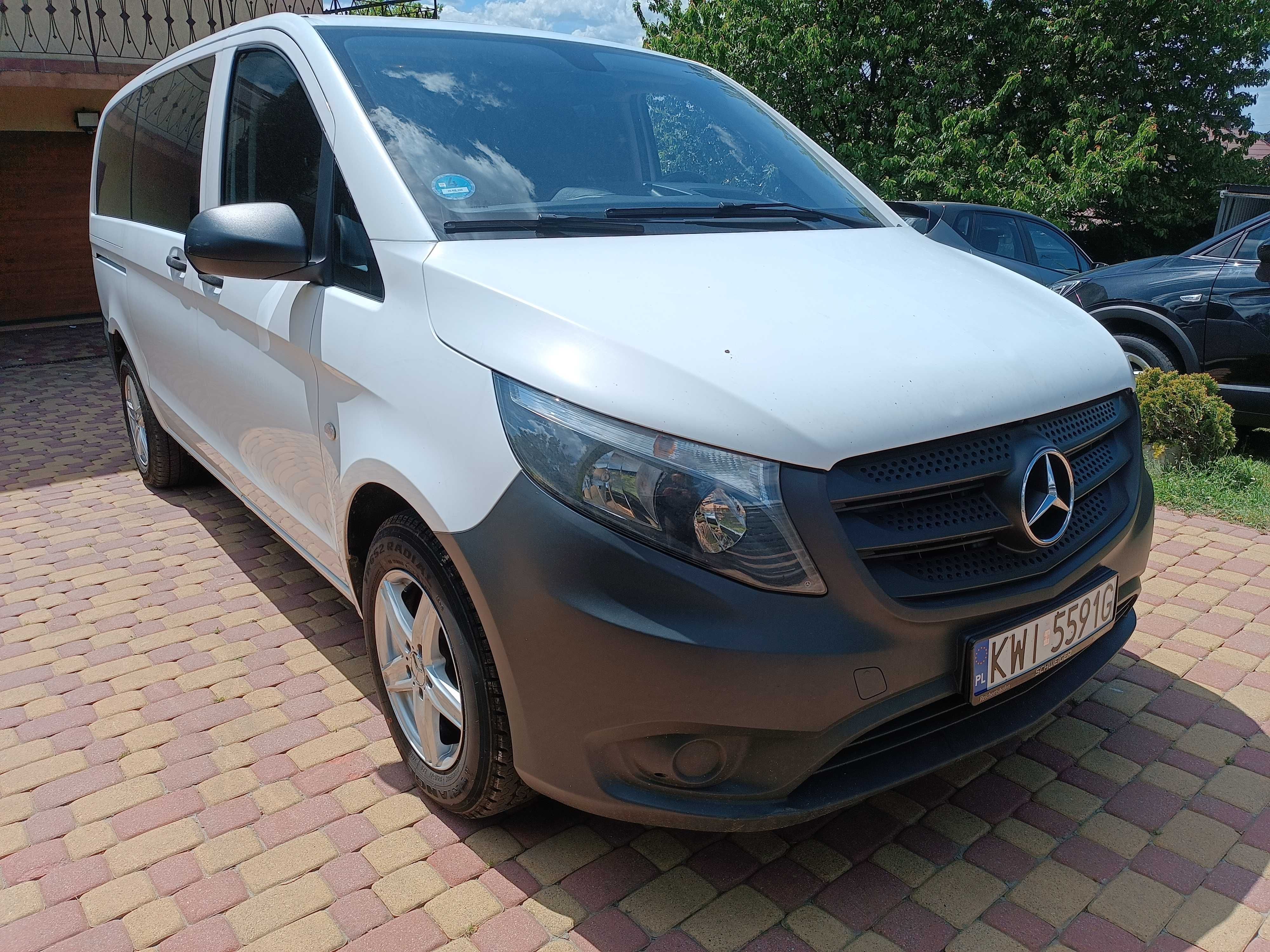 wynajem bus  9 cio osobowy vito bez limitu kilometrów